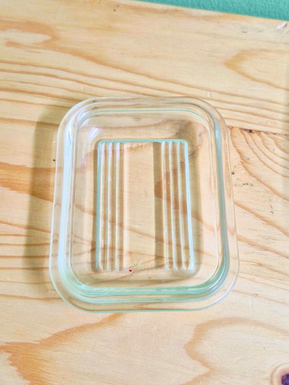 Vintage Clear Pyrex Refrigerator Dish with Ribbed Lid (#501) - Picture 11 of 15